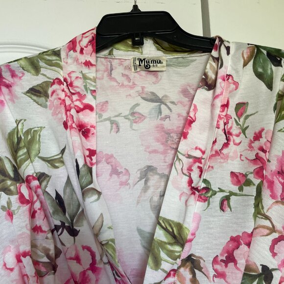 Show Me Your Mumu Short Robe Floral Brie Robe White Pink Green Garden of Bloom - Picture 2 of 3